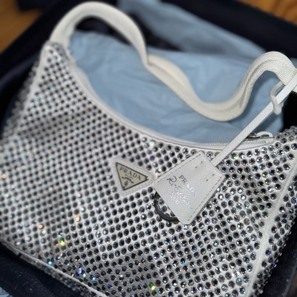 Prada Crystal Bag Re Edition 2000 White Satin - Picture 4 of 10